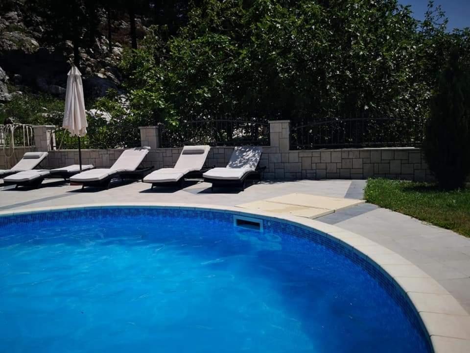 Villa Fabry โพลเช ภายนอก รูปภาพ