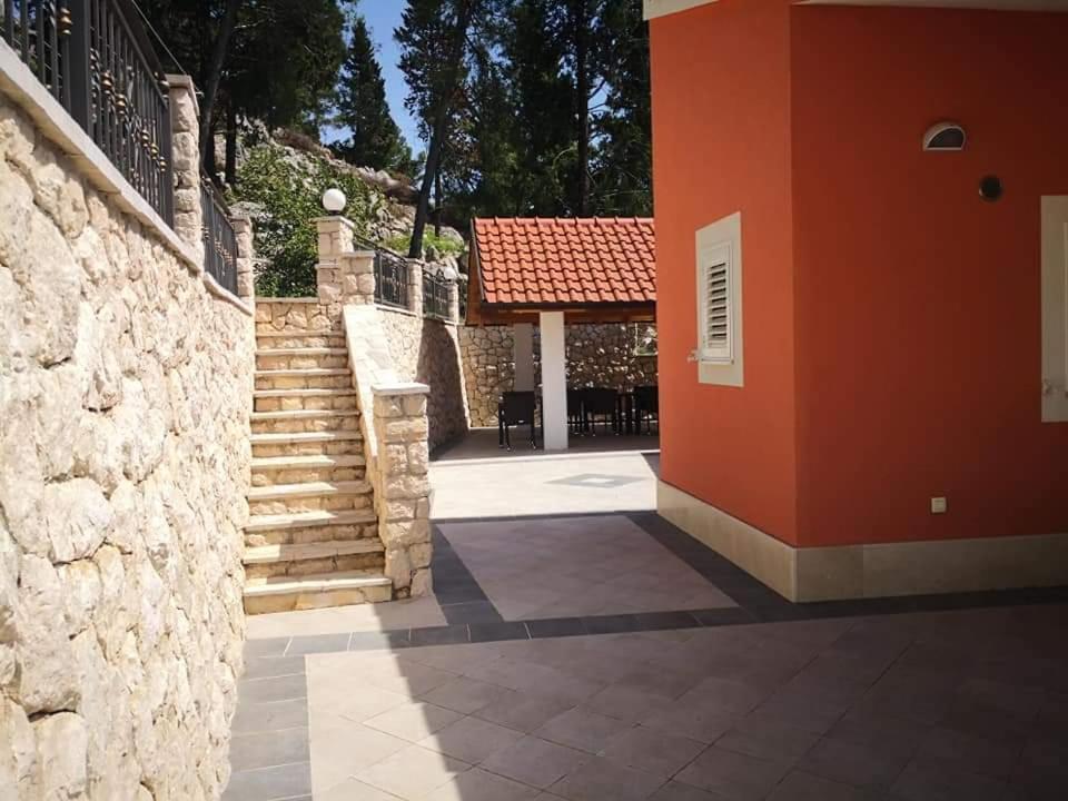 Villa Fabry โพลเช ภายนอก รูปภาพ